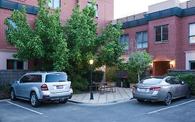 Majestic Tynte Street Apartments